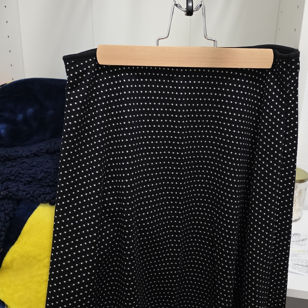 Max Studio Polka Dot Skirt XS